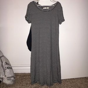 STRIPED T-SHIRT DRESS